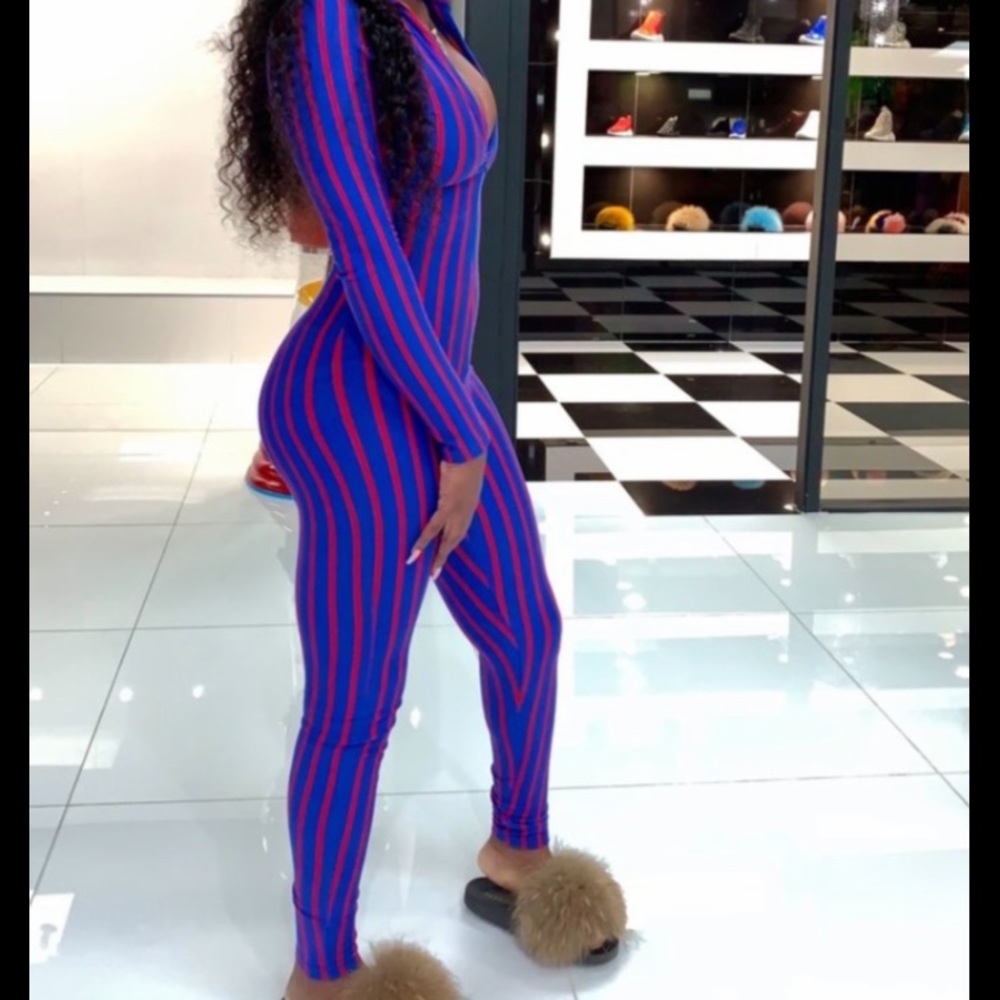 Gsuwoo Pussycat suit